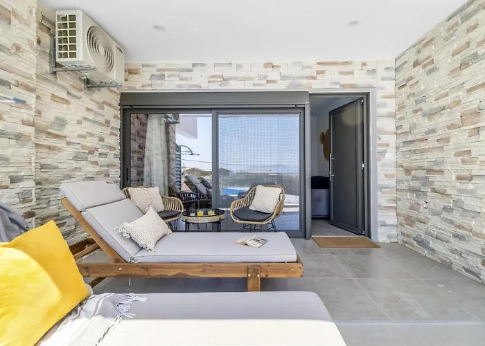 Oceanida Terpsis Lyxury Apartment